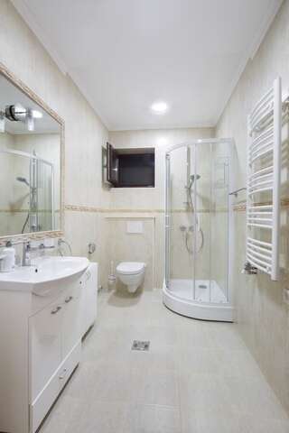 Гостевой дом Palazzo Banicevic Luxury Rooms Котор Двухместный номер с 1 кроватью и патио-13