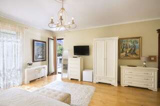 Гостевой дом Palazzo Banicevic Luxury Rooms Котор Двухместный номер с 1 кроватью и патио-14
