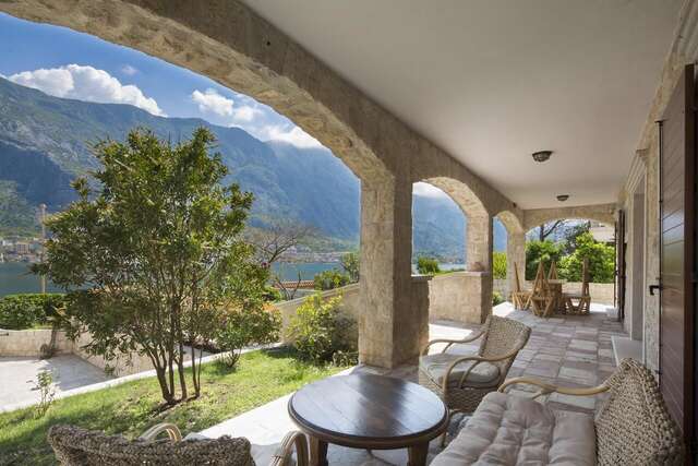 Гостевой дом Palazzo Banicevic Luxury Rooms Котор-16