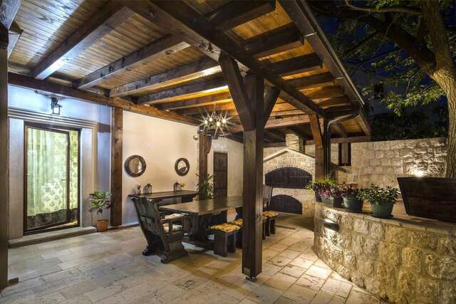 Гостевой дом Palazzo Banicevic Luxury Rooms Котор-17
