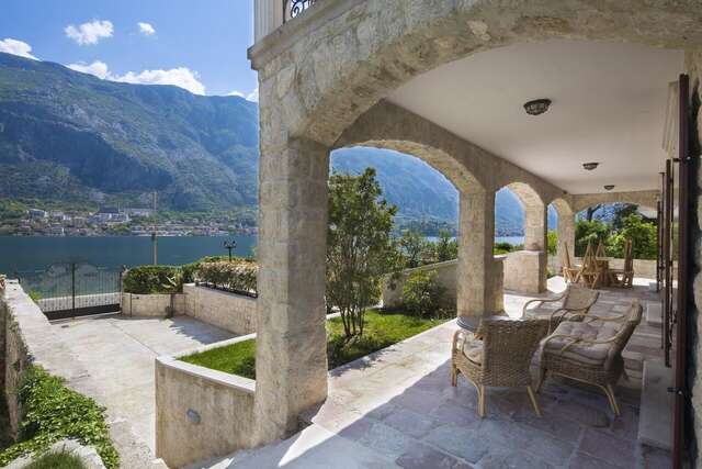 Гостевой дом Palazzo Banicevic Luxury Rooms Котор-30