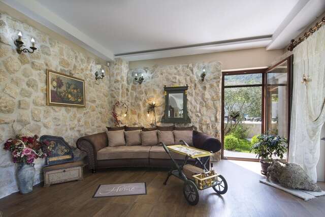 Гостевой дом Palazzo Banicevic Luxury Rooms Котор-47