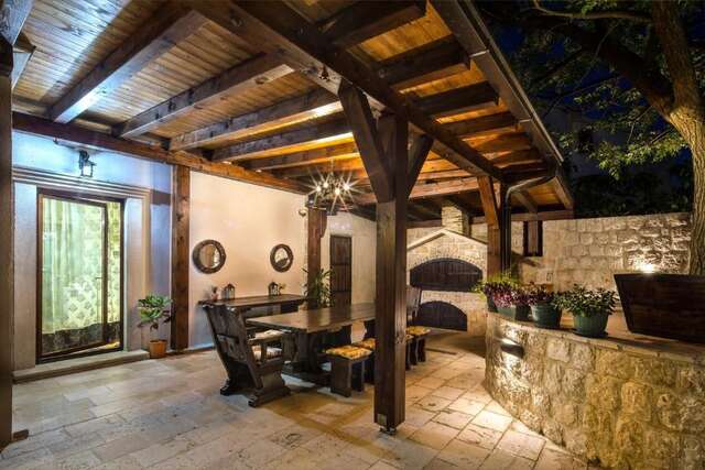 Гостевой дом Palazzo Banicevic Luxury Rooms Котор-60