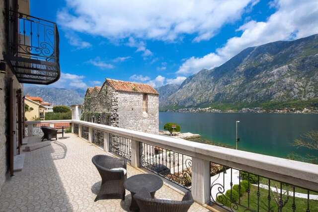 Гостевой дом Palazzo Banicevic Luxury Rooms Котор-79